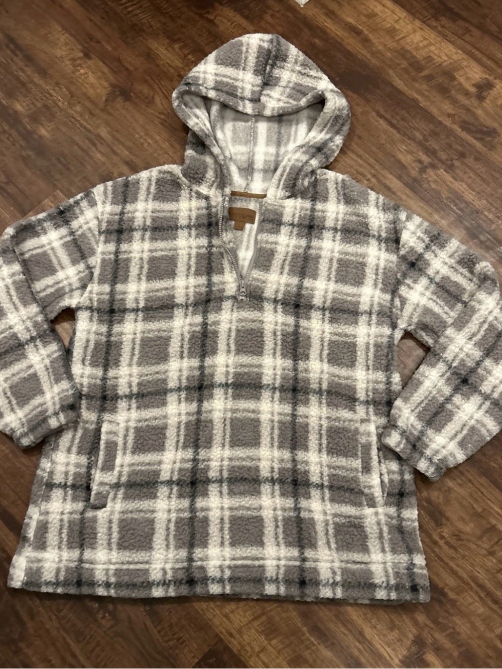 Koolaburra Hooded Quarter-Zip Plush Sweater - Gray & White Plaid Women’s Size L